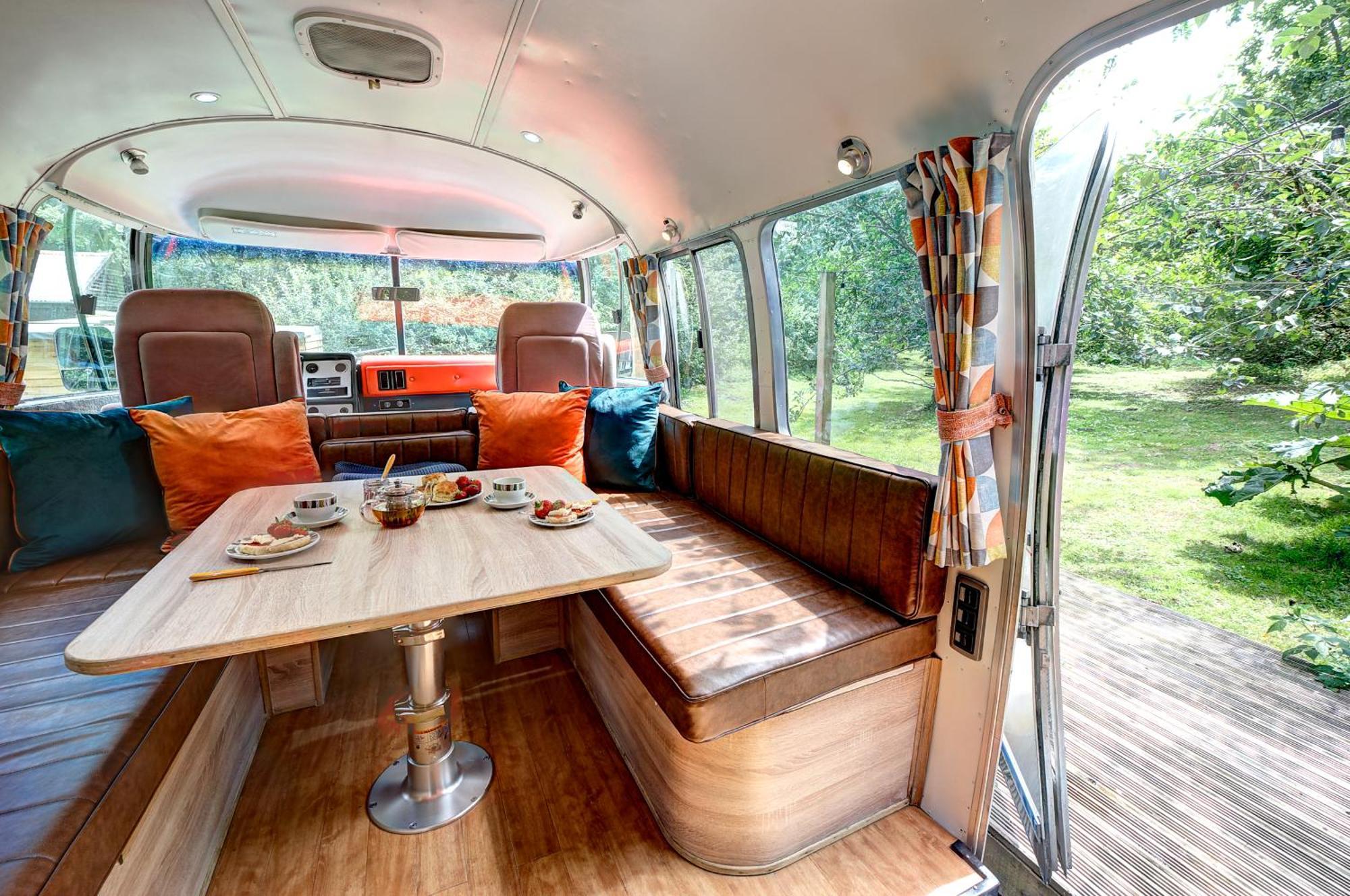 Glamping 1970 American Airstream Motorhome Ponsanooth Esterno foto